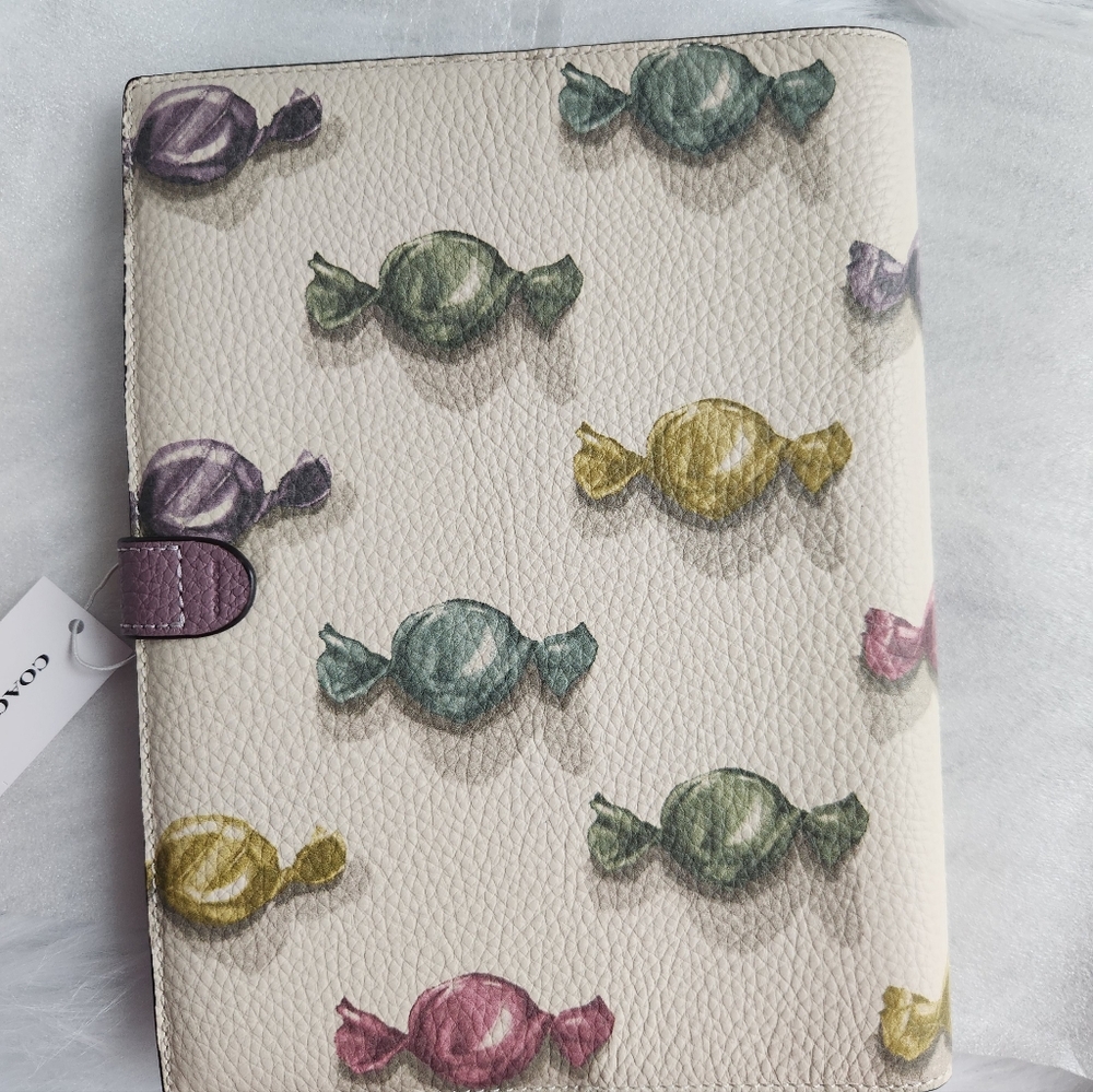 Coach Candy Notebook Limited Edition - Picture 3 of 6